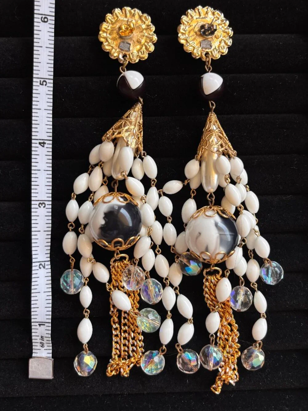 Vintage white and gold earrings